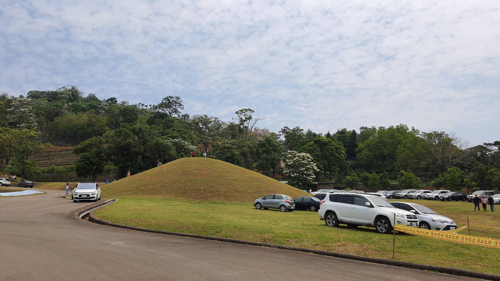 台開新雲夢山丘