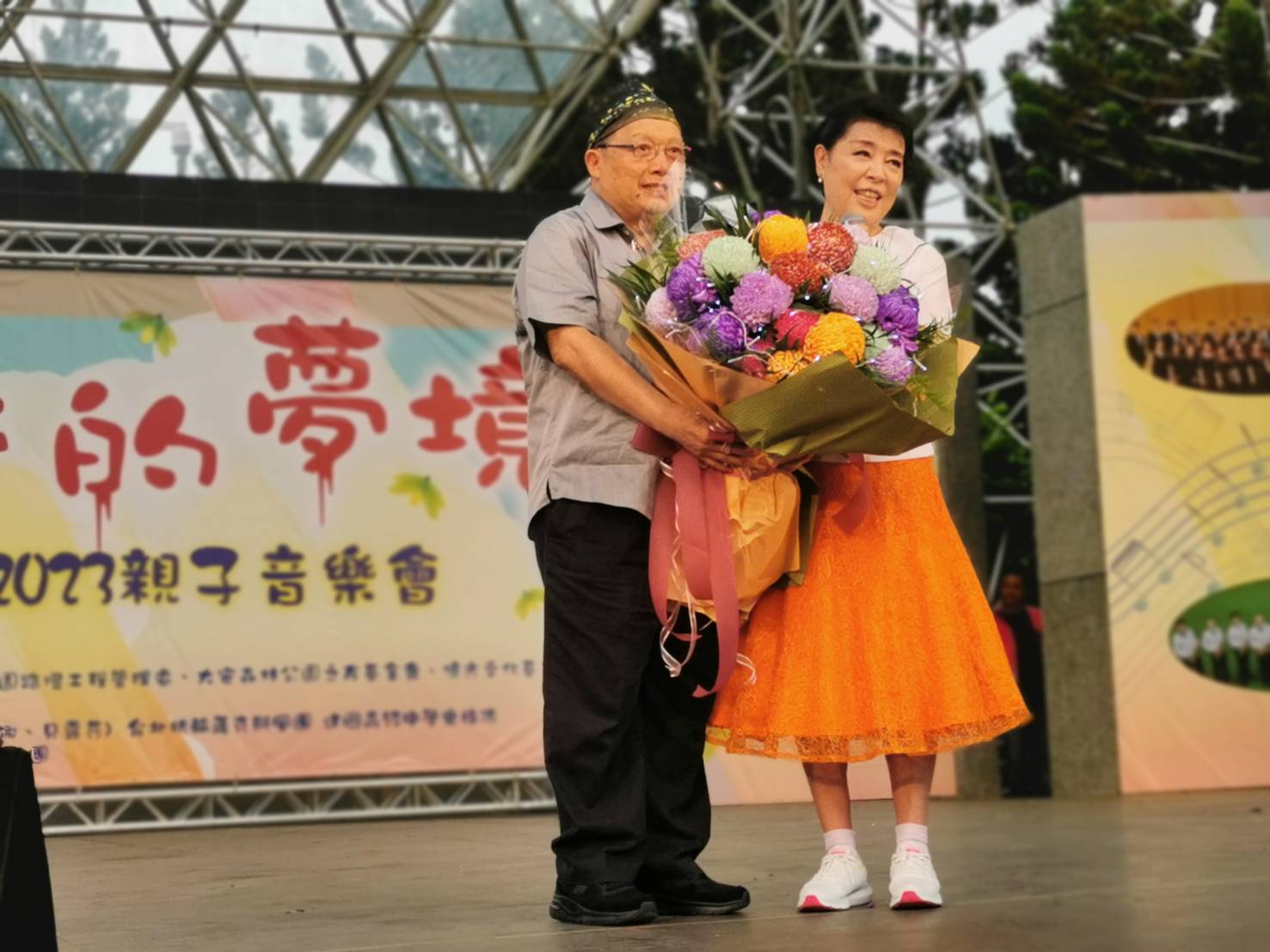 「愛麗絲的夢境」親子音樂會 簡文秀與民眾嗨唱「螢火蟲之歌」